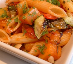 Creamy Garlic Penne Pasta With Almonds